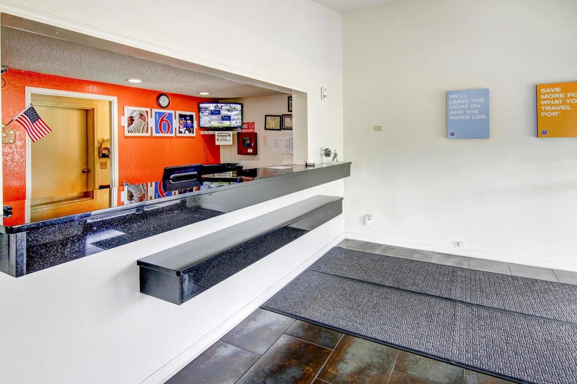 Motel 6-Union City, Ga - Atlanta Airport Eksteriør billede